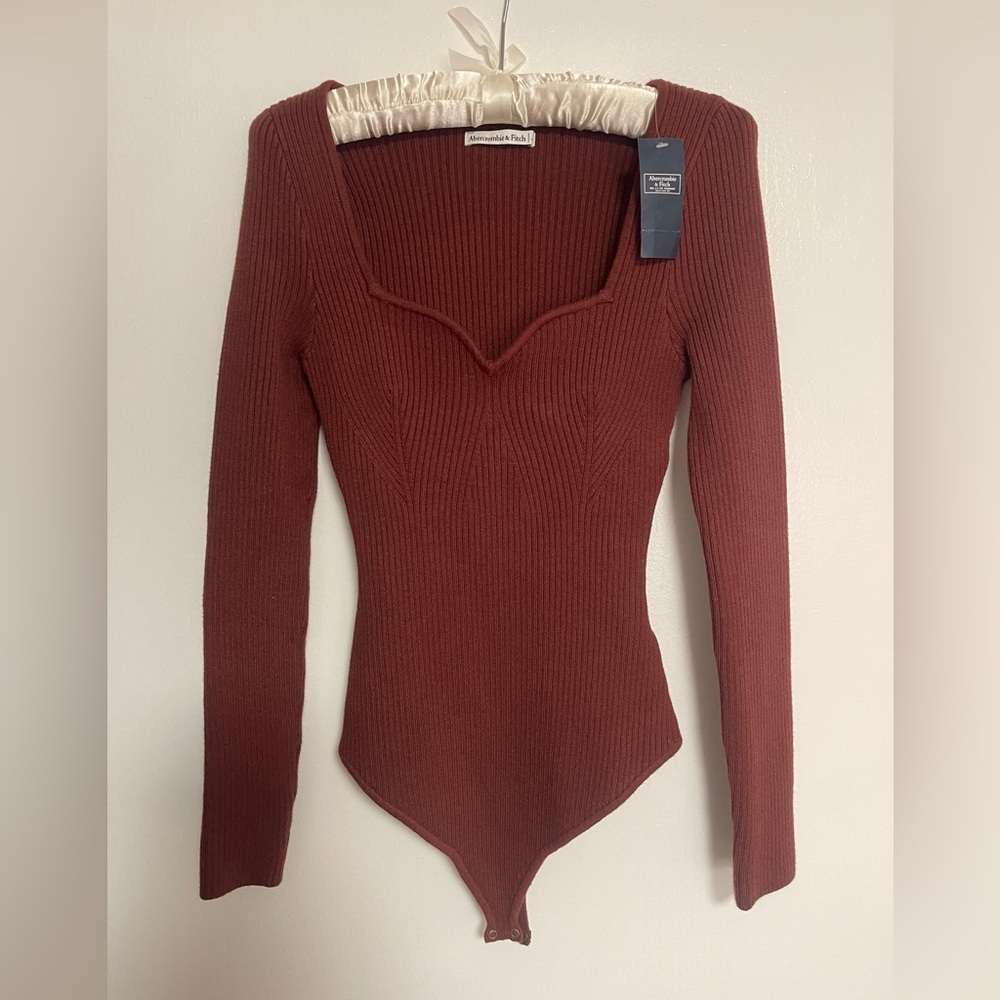 NWT Abercrombie Rust Sweetheart Sweater Bodysuit
